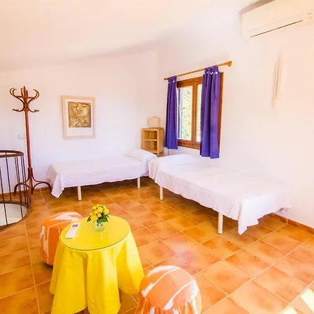 Holiday home Cozy Chalet With Wifi And A / C
