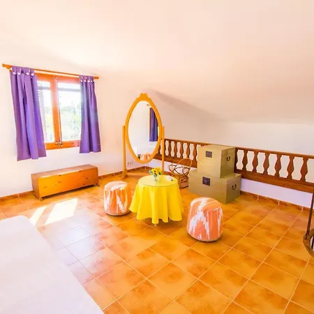 Holiday home Cozy Chalet With Wifi And A / C Port de Pollenca