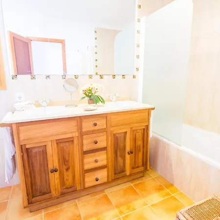 Cozy Chalet With Wifi And A / C Port de Pollença