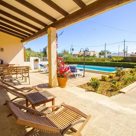 Ferienhaus Cozy Chalet With Wifi And A / C Port de Pollença
